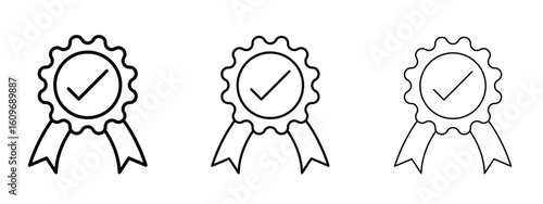 Award icon linear style sign for mobile concept and web design.