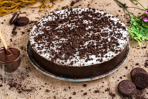 Torta cookies and cream chocolate