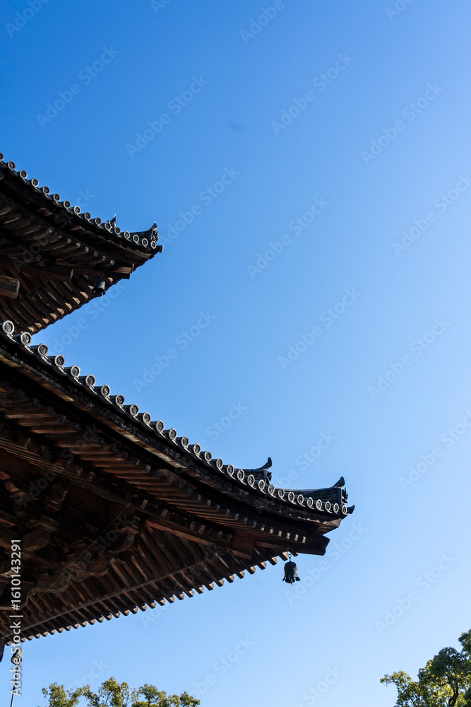 Toji (Kyo-o-ko-ji) is a historic Buddhist temple with a five-story Japanese wooden pagoda and a statue of a deity dating back to the 8th century. Toji (Kyo-o-ko-ji) is a historic Buddhist temple with a five-story Japanese wooden pagoda and a statue of a deity dating back to the 8th century.