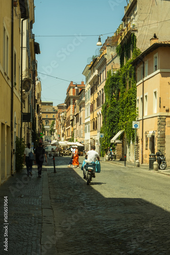 Bustling street in Rome