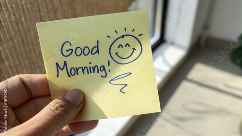 “Good Morning!” Handwritten Sticky Note with Smiling Sun Drawing – Positive Start to the Day