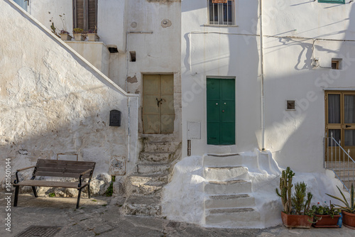 Fototapeta Naklejka Na Ścianę i Meble -  The streets of Ostuni, Italy