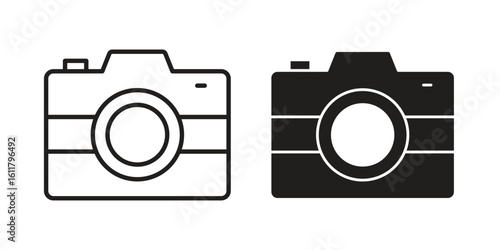 Camera icon logo set. thin line concept simple icon or design element