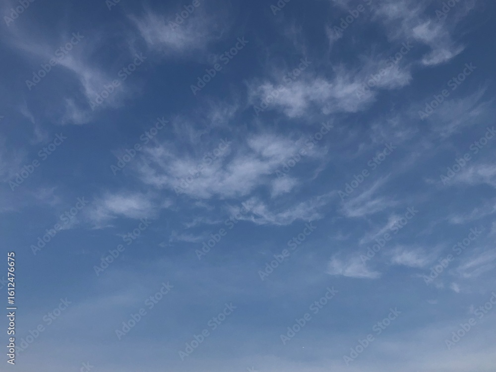 Obraz premium blue sky with clouds background