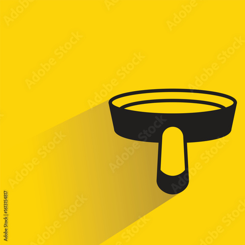 pan icon with shadow on yellow background