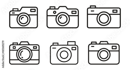 Camera icon set. Photo camera in line art style. Vector illustration