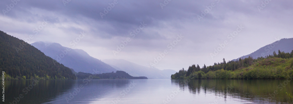 Fototapeta premium Lake in Canada