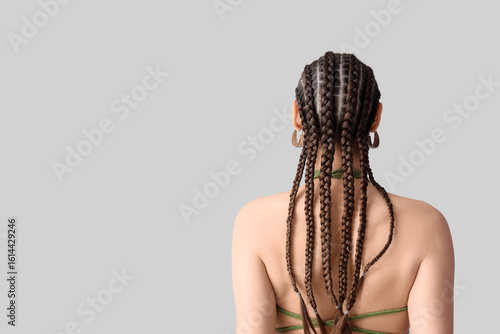 Stylish young woman with dr...