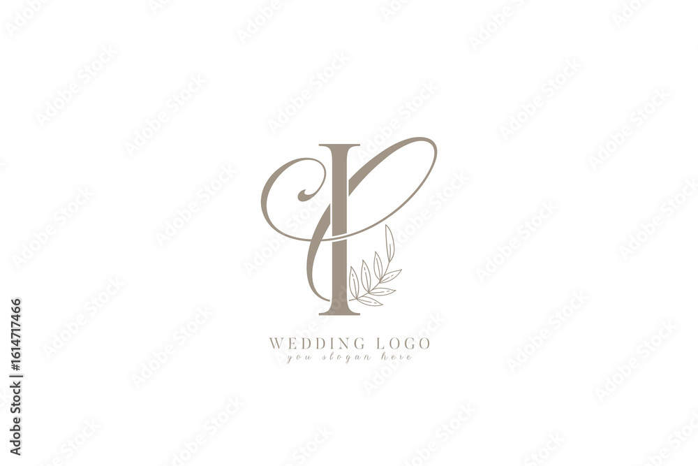 Obraz premium CI IC monogram wedding logo with initial letters 