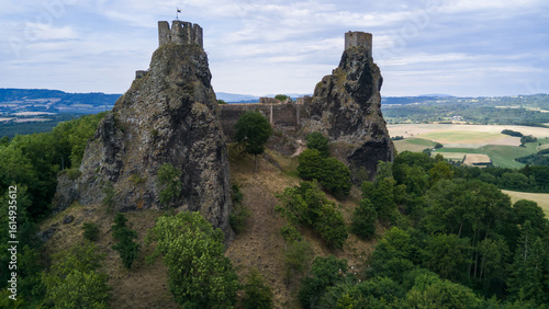 Принти на полотні Ruins of Trosky Castle, Troskovice, Czech Republic - setting of the computer gam