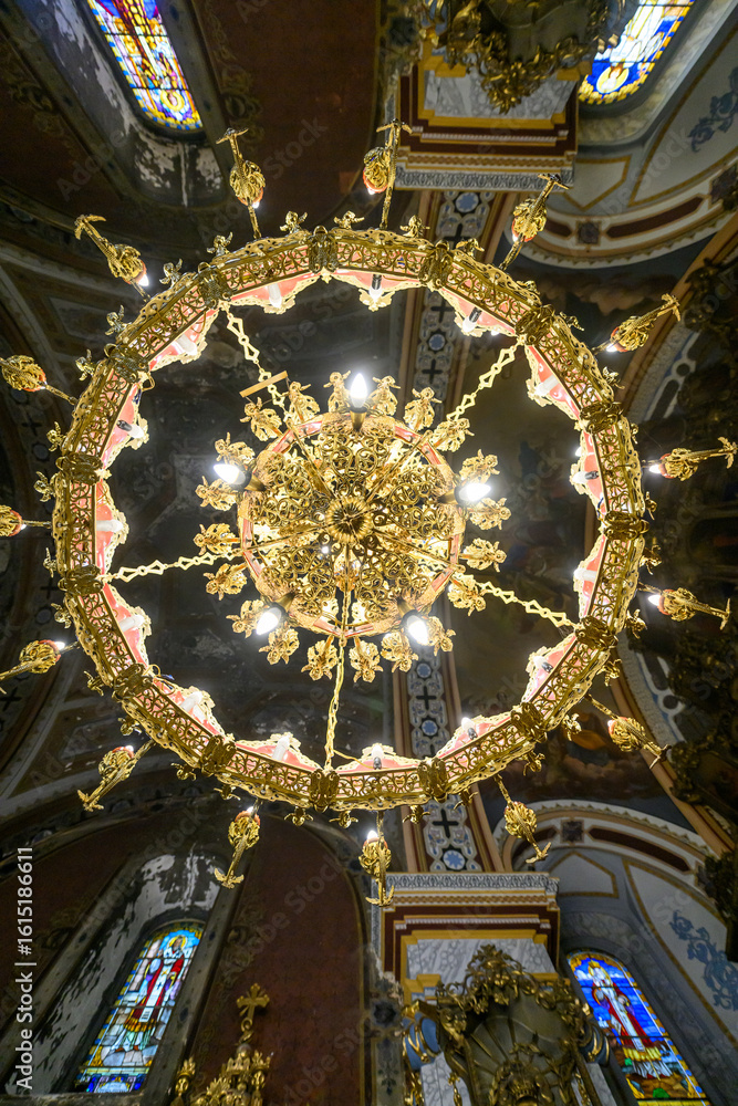 Obraz premium Sombor, Serbia - July 26, 2025: Interior of Serbian Orthodox Church of St. George in Sombor
