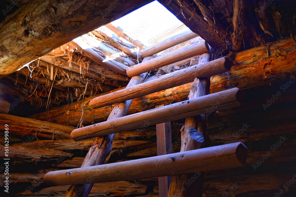 Ταπετσαρία Tree Kiva Ruin Ancestral Puebloan Site in Utah