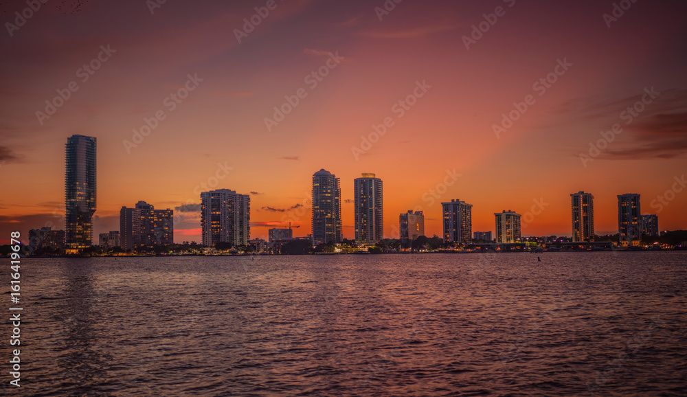 Fototapeta premium Brickell skyline at sunset miami 