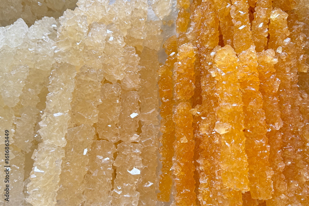 Ταπετσαρία Sticks of crystal sugar displayed in the market in Uzbekistan