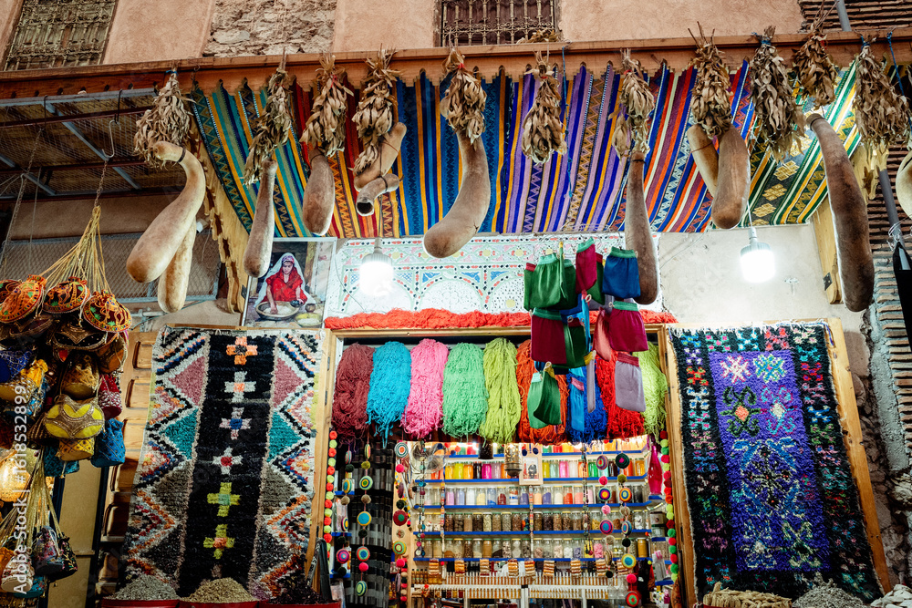 Fototapeta premium Gewürzladen in Marrakesch