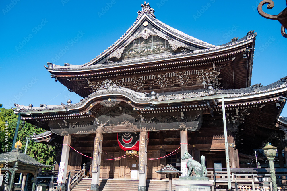 Fototapeta premium Myōgon-ji (妙厳寺), also known as Toyokawa Inari, is a Sōtō Zen Buddhist temple located in the city of Toyokawa in eastern Aichi Prefecture, Japan.