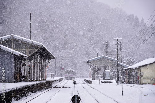 Naklejka 冬の備後落合駅