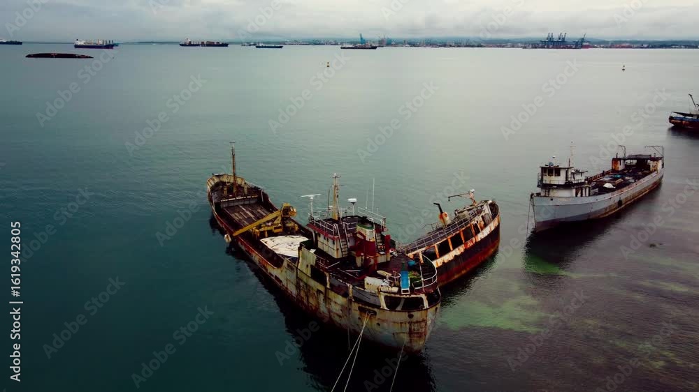 Barcos en Colon - Panama Barcos en Colon - Panama