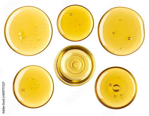 et Spilled Clear Oil with Glossy Reflection and Soft Ripple Texture, Top View, Isolated PNG