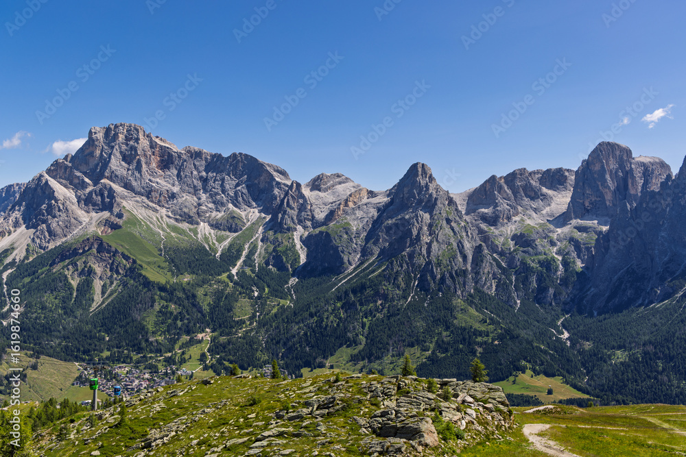 Fototapeta premium Hiking at Cima Tognola - Italy