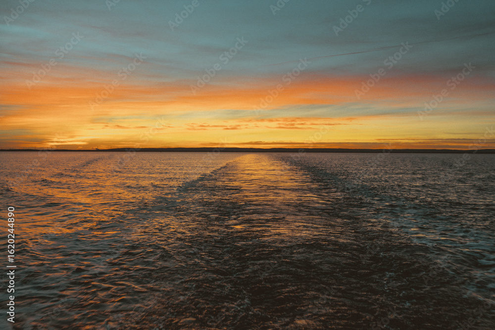 Obraz premium sunset at sea