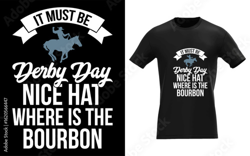 Funny Derby Day and mint juleps, Kentucky horse racing Long Sleeve