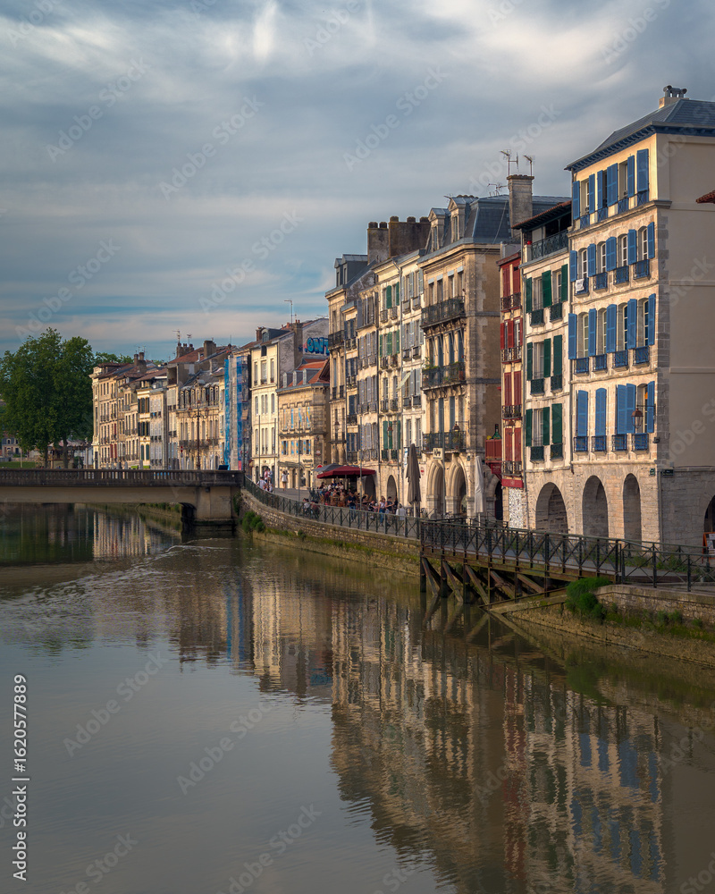 Fototapeta premium Picturesque Bayonne Cityscape with Traditional Buildings and Nive River.