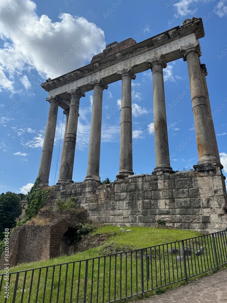 Fototapeta premium ruins of the ancient roman forum