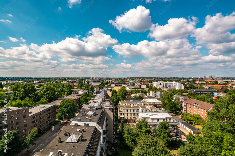 Obraz premium Stunning Summer Skyline of Hamburg, Germany Under Bright Blue Skies