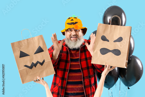 Mature man dressed for Hall...