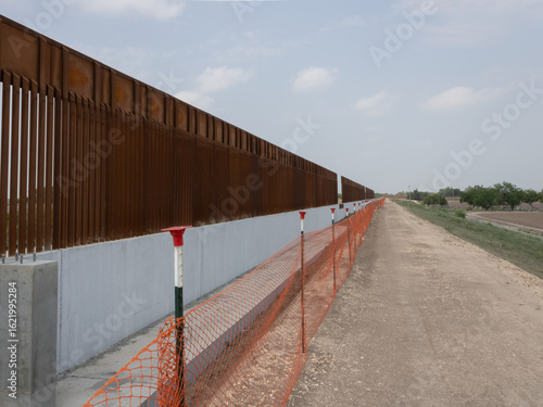 A photograph of a segment of the U.S.–Mexico border wall in Donna, Texas.
