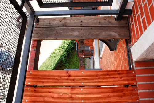 Renovation and restoration of the balcony floor. Replacement of old wooden boards with new ones.