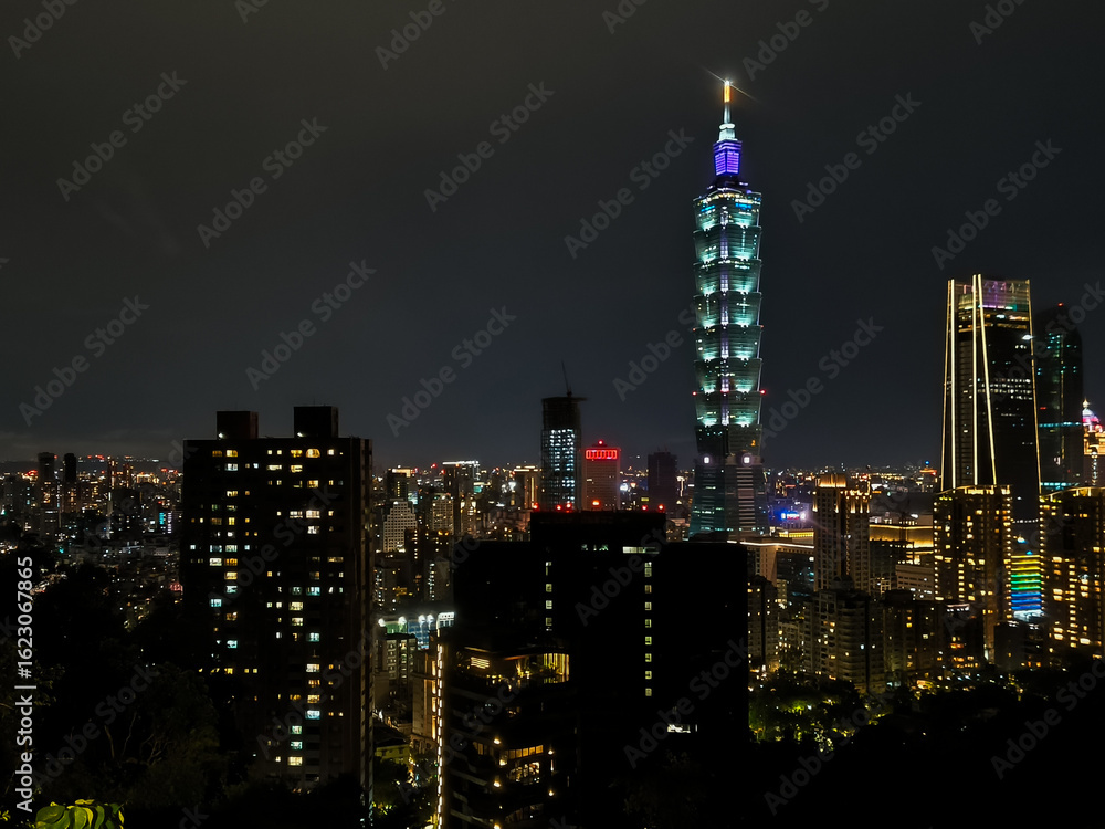 Fototapeta premium 台湾・台北 象山から台北101の夜景