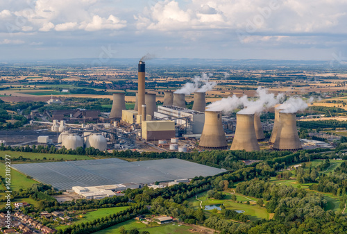 Konstfotografi Drax Power Station, electricity generation in the United Kingdom
