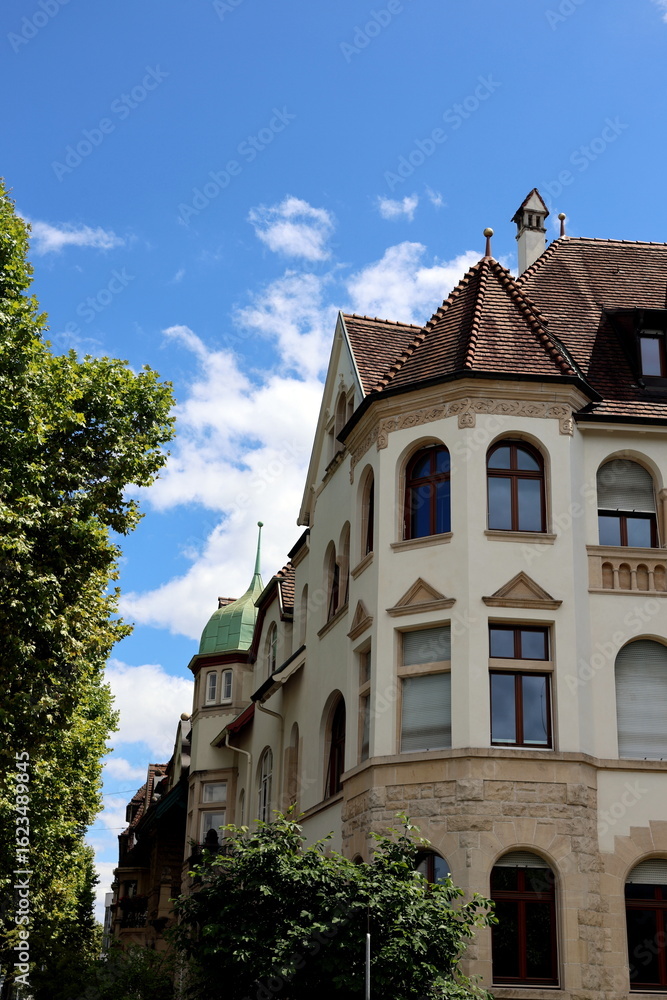 Fototapeta premium Altbaufassaden im Ring-Quartier von Basel