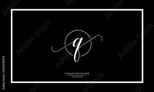 Alphabet letters Q or QQ logo monogram
