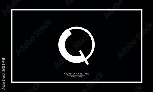 Alphabet letters Q or QQ logo monogram