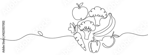 Simple hand drawn continuous vector line drawing of various vegetables and fruits on transparent background. stroke editable