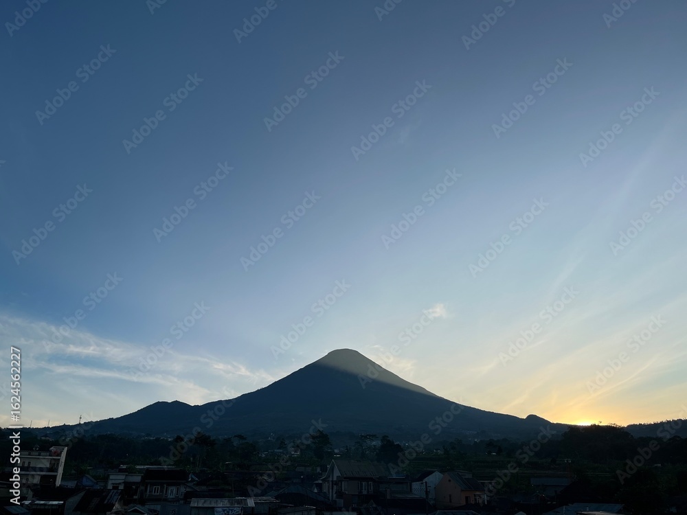 Obraz premium mount sindoro in Indonesia, view in the morning