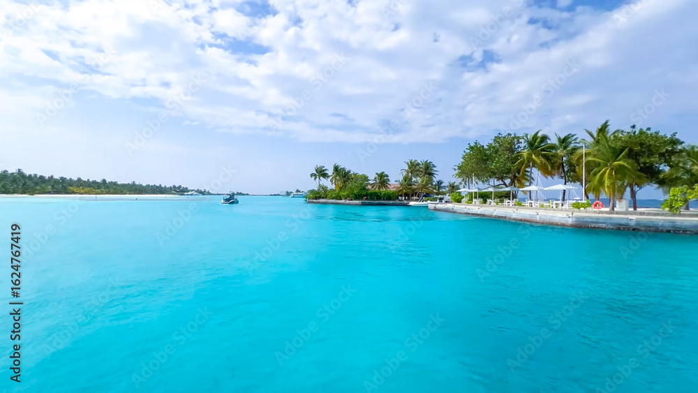 Fototapeta premium tropical resort pool