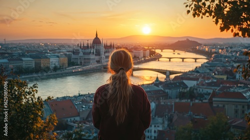 Budapest Sunset: A Serene Panorama from Gell?rt Hill