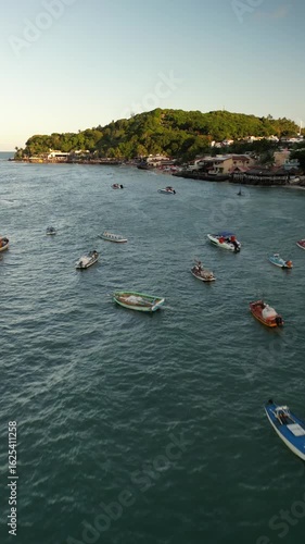 BARCOS NA PRAIA
