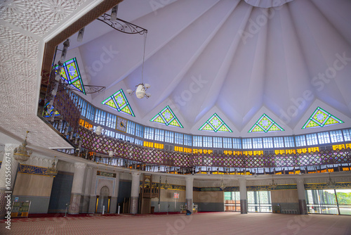 Canvas Print Prayer Hall of the Masjid Negara ( Islamic National Mosque) Kuala Lumpur, Malays