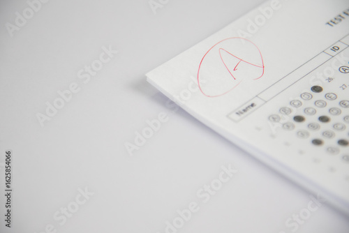 shows a graded multiple-choice test answer sheet. The grade 
