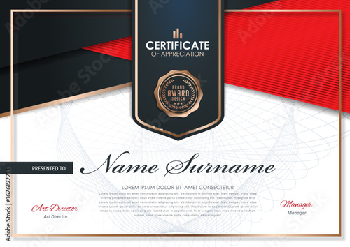Premium certificate diploma design template | Premium Vector