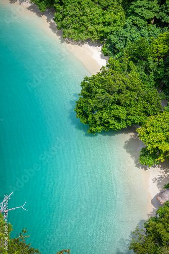 View from above of the paradisiacal beach of Koh Hong in Krabi province, Thailand, with its crystal-clear waters and light sand
