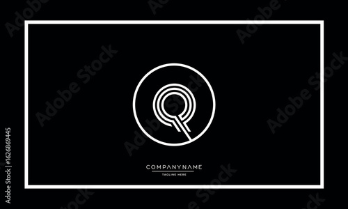 Alphabet letters Q or QQ logo monogram