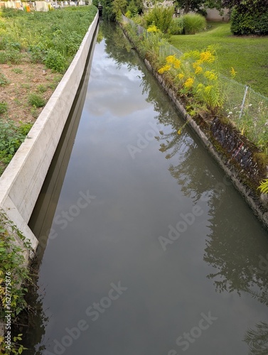 Konstfotografi Newly channelized or straightened river
