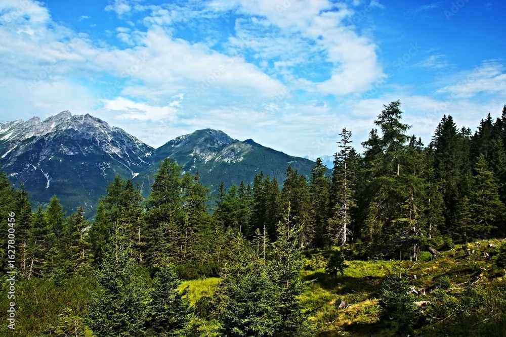 Fototapeta premium Austrian Alps - view of the Stubai Alps from the Koppeneck