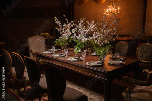 Buffet, Mesa de jantar para um jantar especial, para comemorar grandes eventos